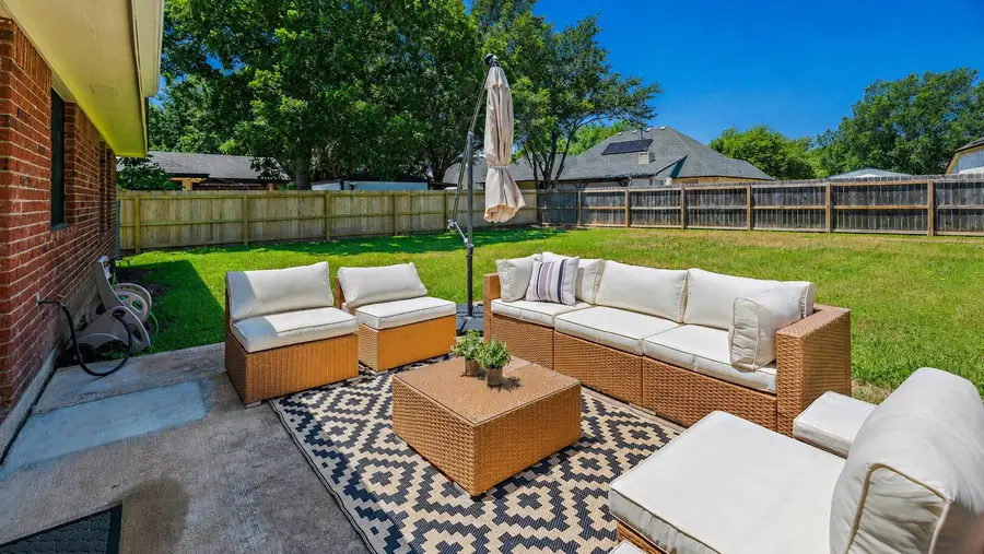 111 Stephen Ln, Georgetown, TX 78626 - #2