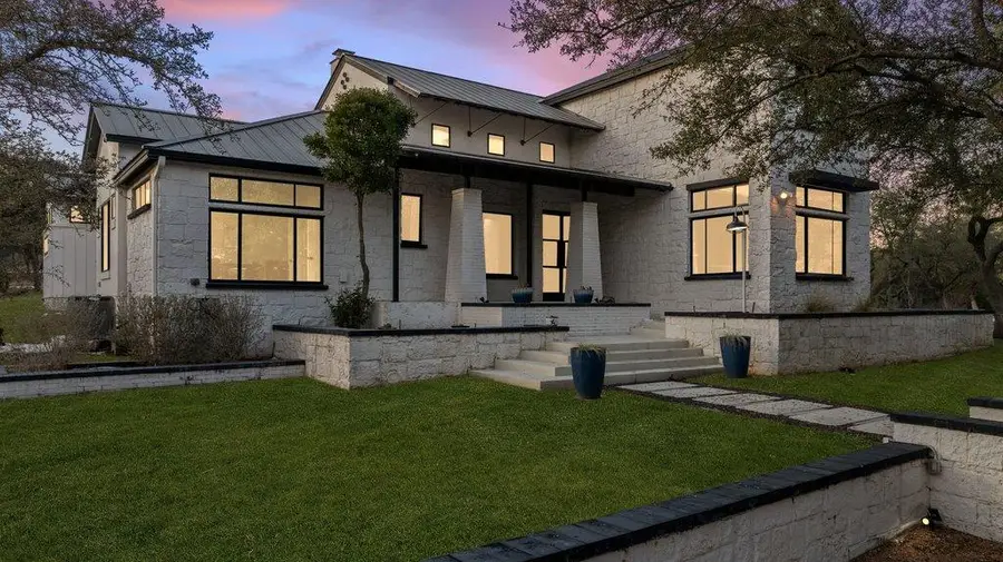 4018 Bee Creek Rd, Spicewood, TX 78669 - Image #2