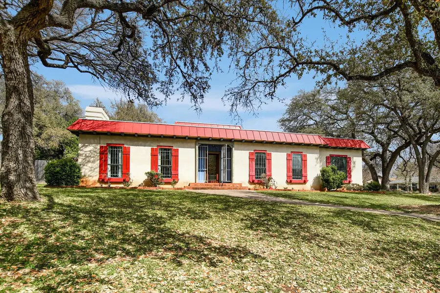 7601 Rustling Rd, Austin, TX 78731 - #2