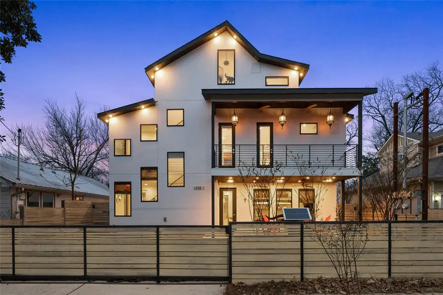 1208 Garden St #1 & 2, Austin, TX 78702 - #3