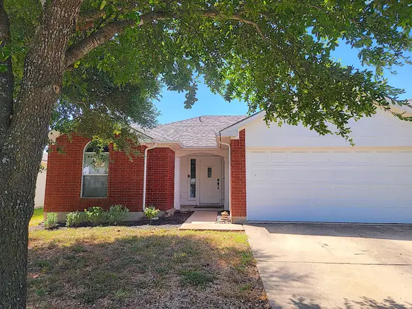 236 Brickyard Ln, Jarrell, TX 76537