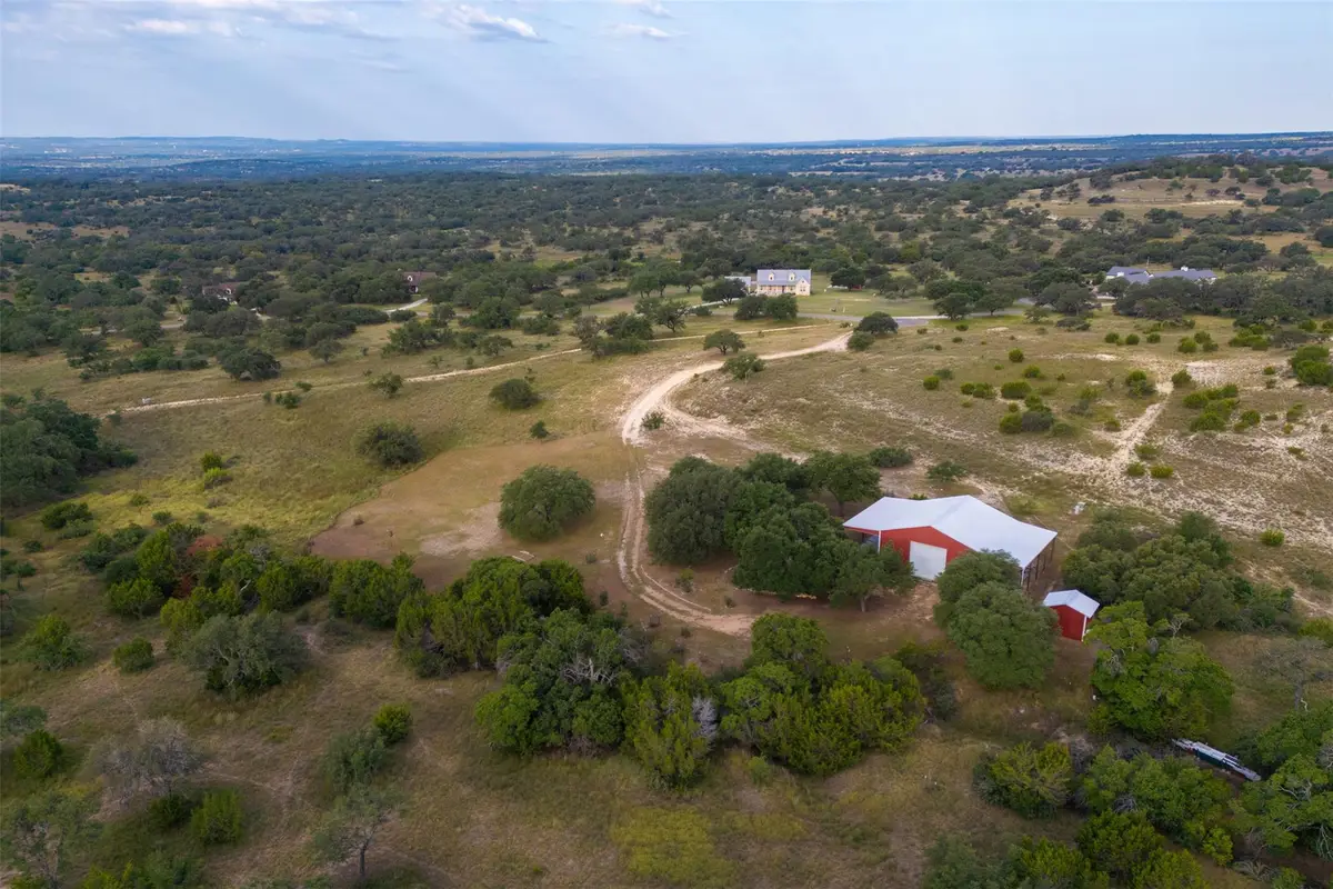 428 Summit Spring Ln, Johnson City, TX 78636 - Image #1