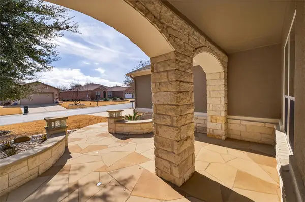 602 Davis Mountain Cir, Georgetown, TX 78633