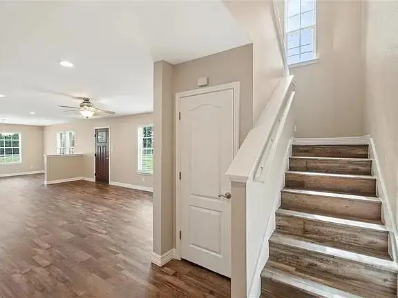 8508 Grandview Dr, Jonestown, TX 78645 - Image #3