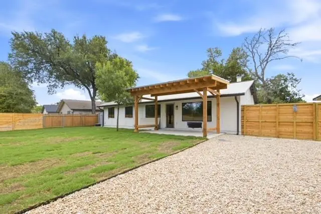 3917 Leafield Dr, Laguna Beach, TX 78749 - #3