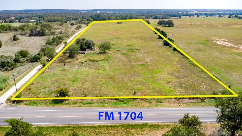 109 Prairie Ln, Elgin, TX 78621 - #1