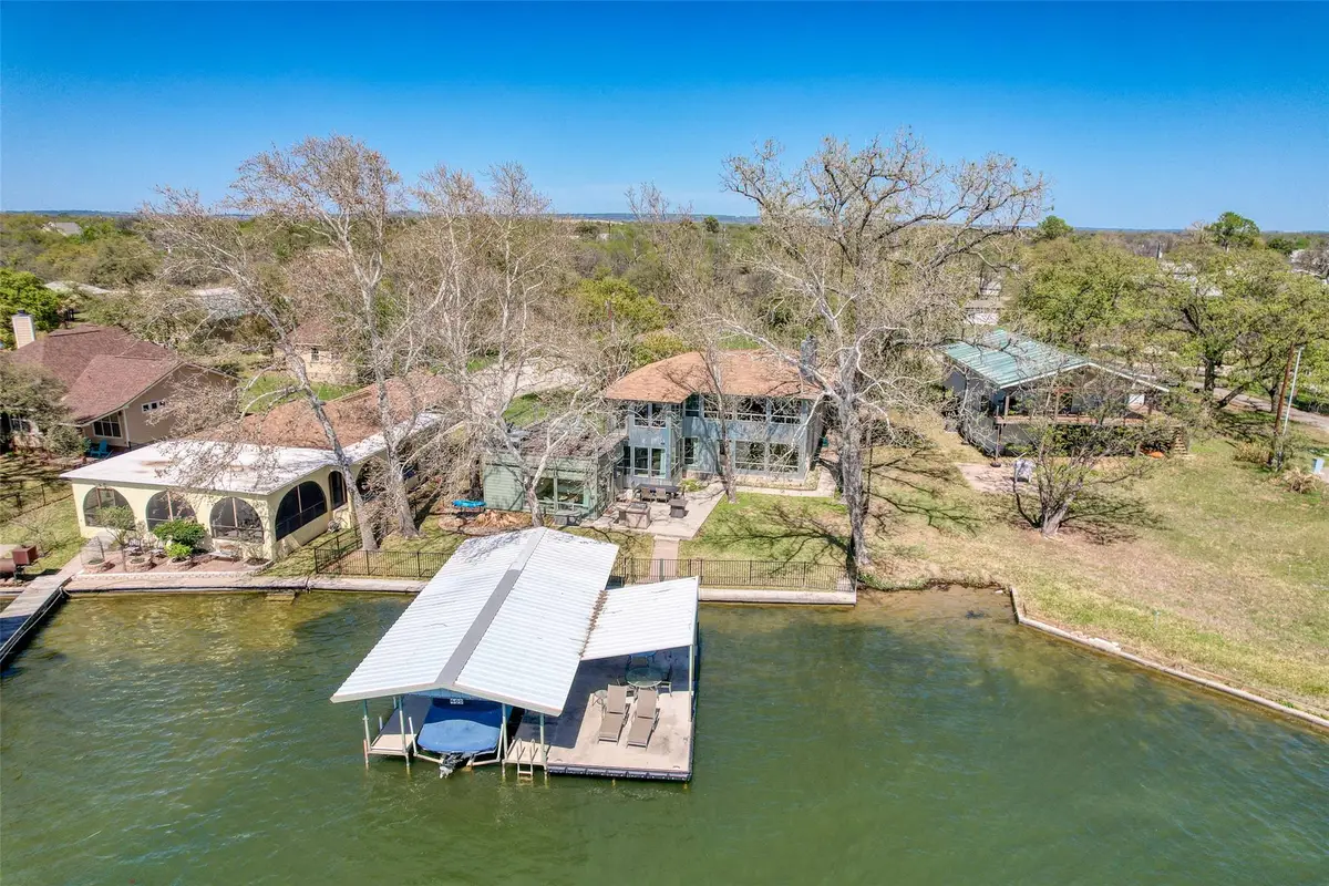 600 Deep Cove Dr, Granite Shoals, TX 78654 - #1