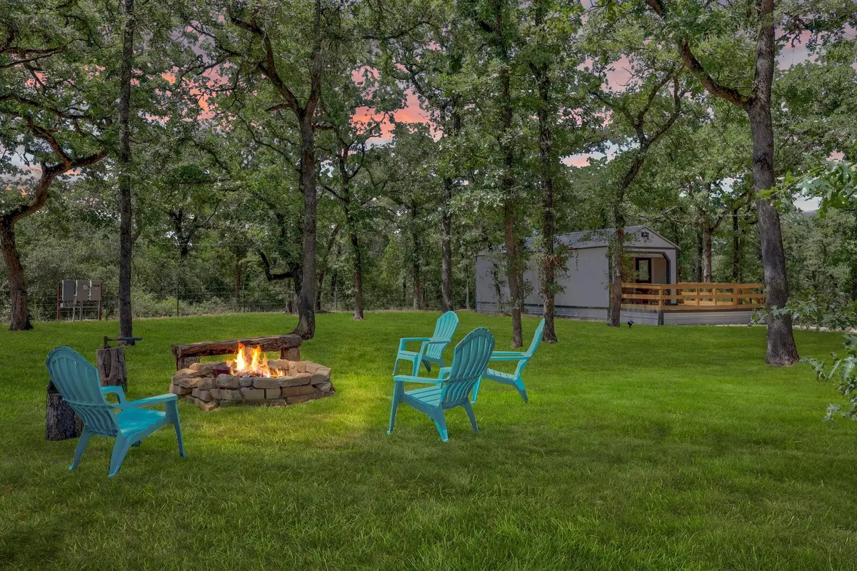 200 Cumley Ln, Thorndale, TX 76577 - Image #1