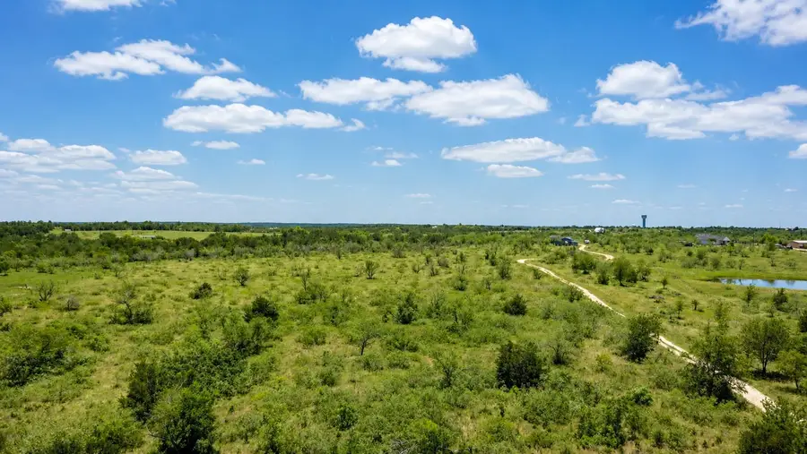 2500 NE County Road 466 Dr, Elgin, TX 78621 - #3