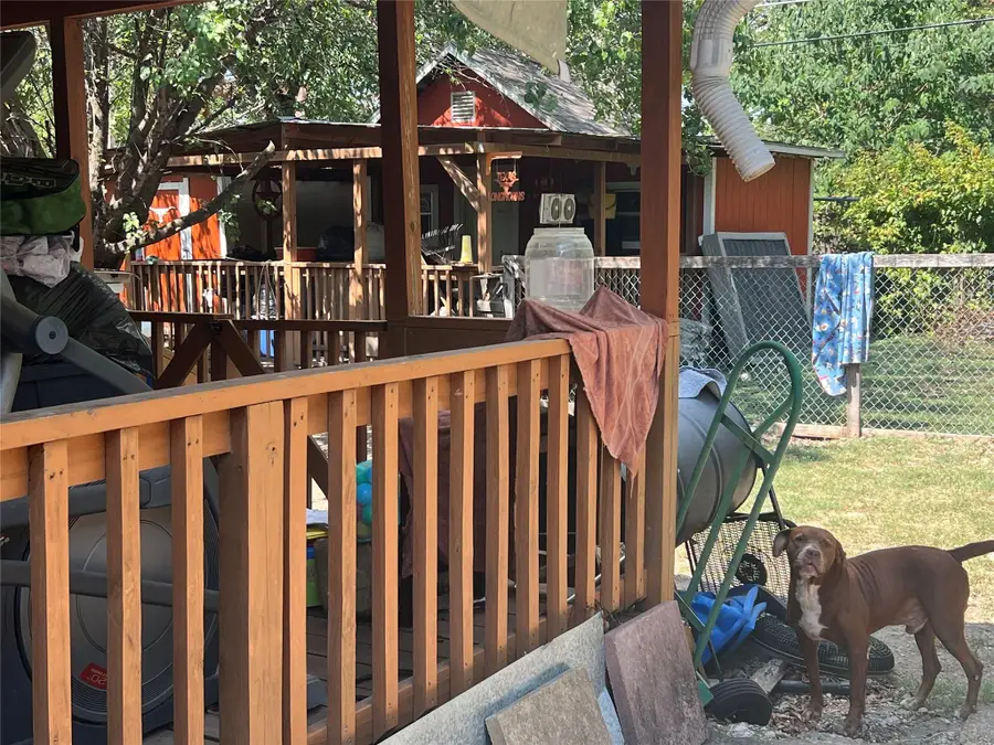 1124 Spur St, Austin, TX 78721 - #2