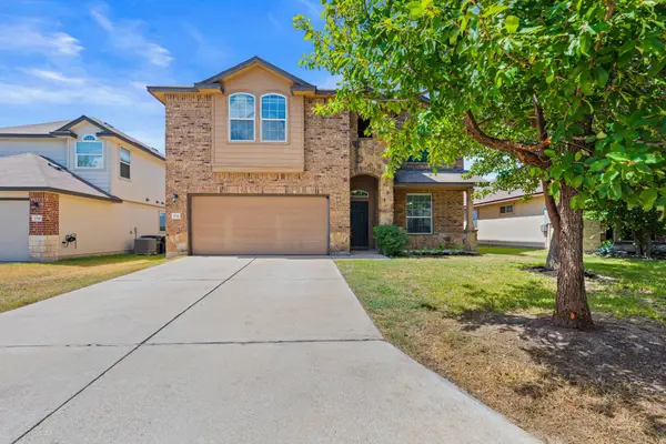 232 Geode Ln, Jarrell, TX 76537