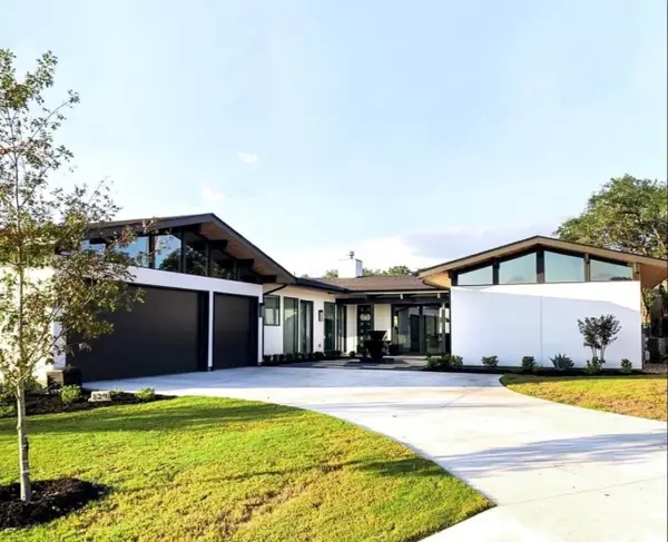 179 Shawnee Trl, Dripping Springs, TX 78620