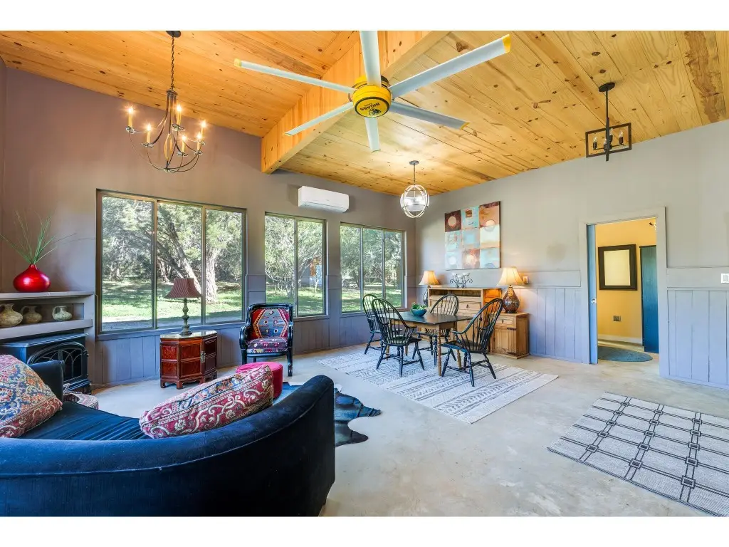250 Caliche Rd, Wimberley, TX 78676 - Image #1