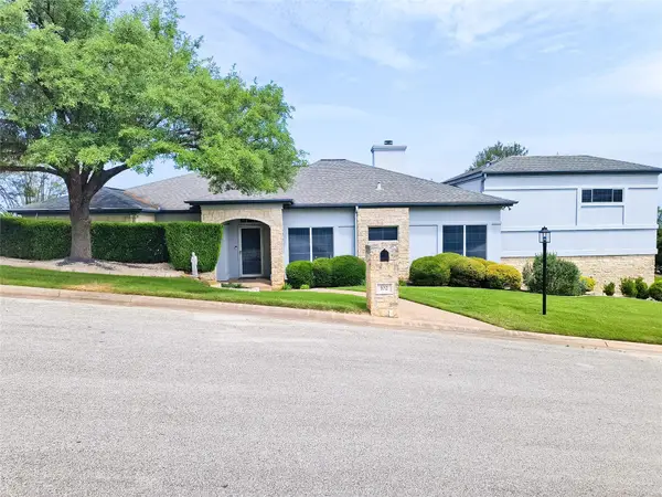 102 Paragon Ct, Lakeway, TX 78734