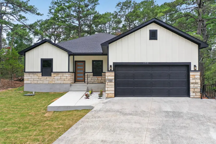 190 Molokini Dr, Bastrop, TX 78602 - #2