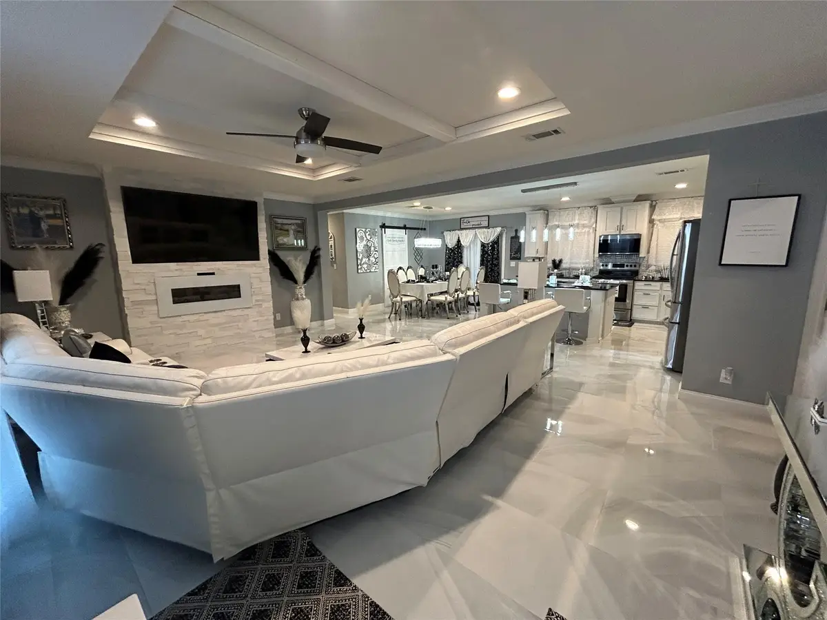 249 Hershal Ln, Cedar Creek, TX 78612 - #1