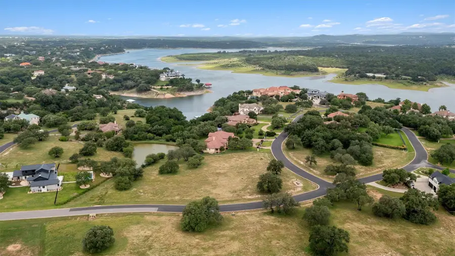 25701 Cliff Cir, Spicewood, TX 78669 - #2