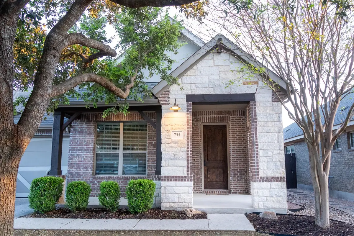734 Oyster Crk, Buda, TX 78610 - #1