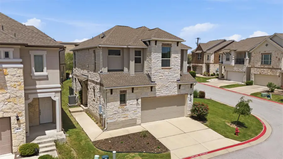 2105 Town Centre Dr #40, Round Rock, TX 78664 - #2