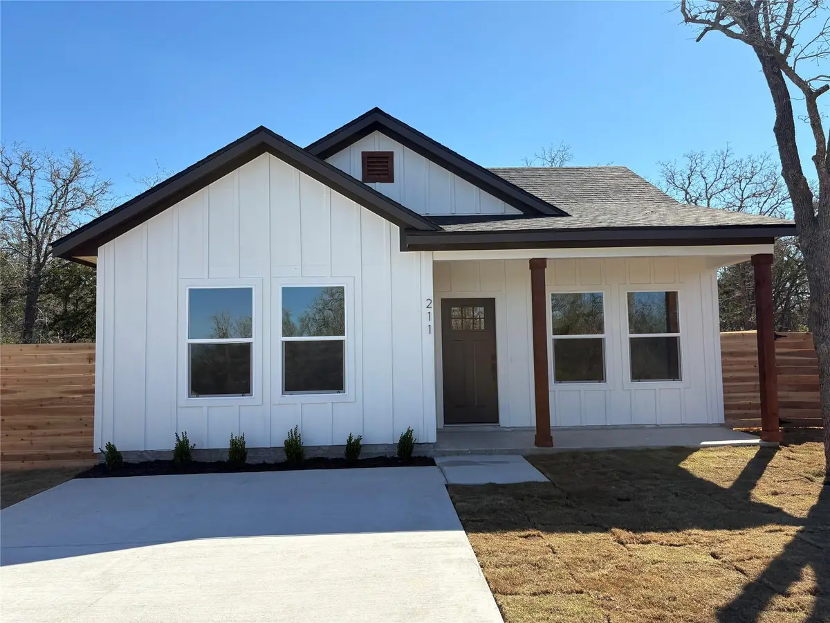 211 Big Bow, Smithville, TX 78957 - #1