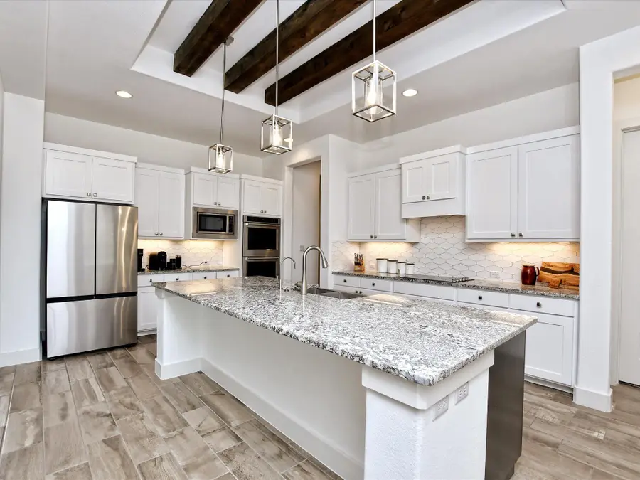 113 Tesoro Perdido Cv, Liberty Hill, TX 78642 - #3