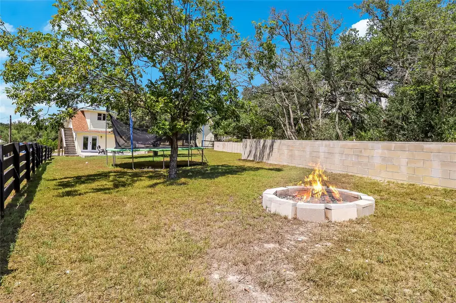 10013 Little Creek Cir, Dripping Springs, TX 78620 - Image #3