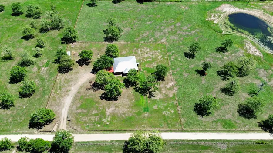 1176 Private Road 5011, Ledbetter, TX 78946 - Image #2
