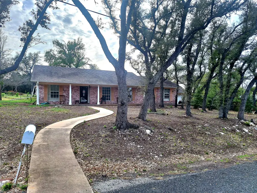 9011 Dorella Ln, Austin, TX 78736 - Image #3