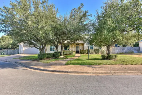 111 Pecos Ct, Georgetown, TX 78628