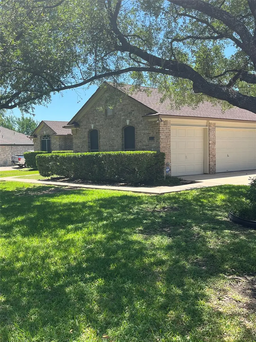 100 Adelfa Dr, Round Rock, TX 78664 - #3