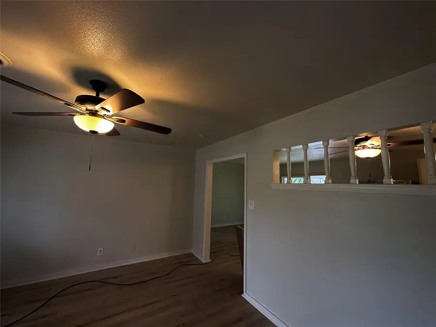 5330 Wellington Dr, Austin, TX 78723 - Image #2