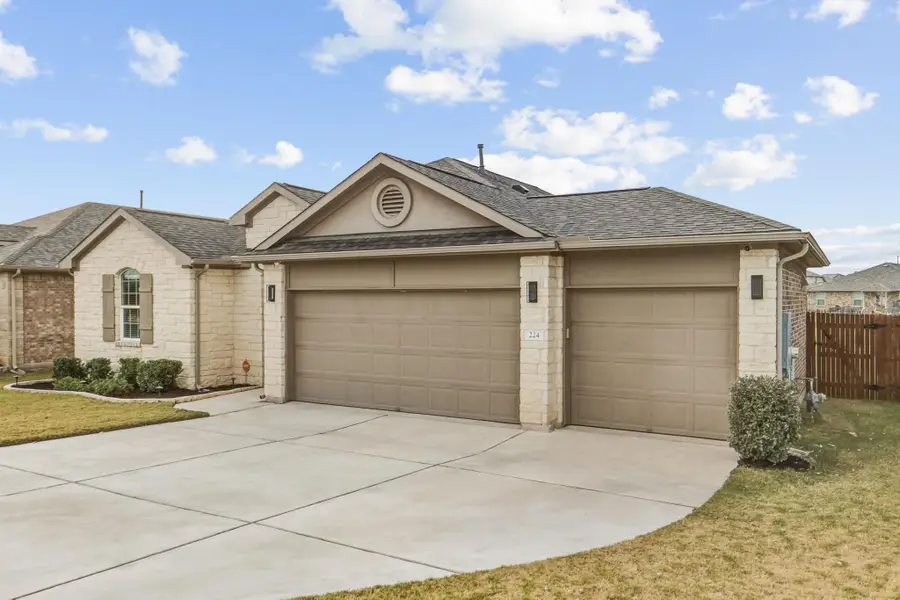 224 Kramer St, Georgetown, TX 78626 - Image #2