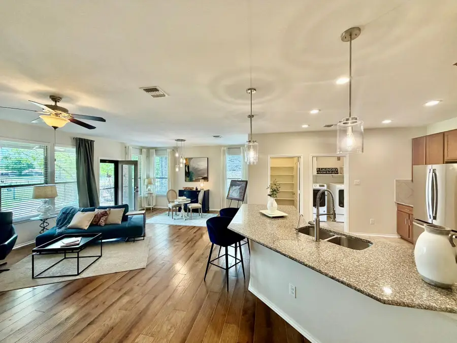 31428 Kingsway Rd, Georgetown, TX 78628 - #2