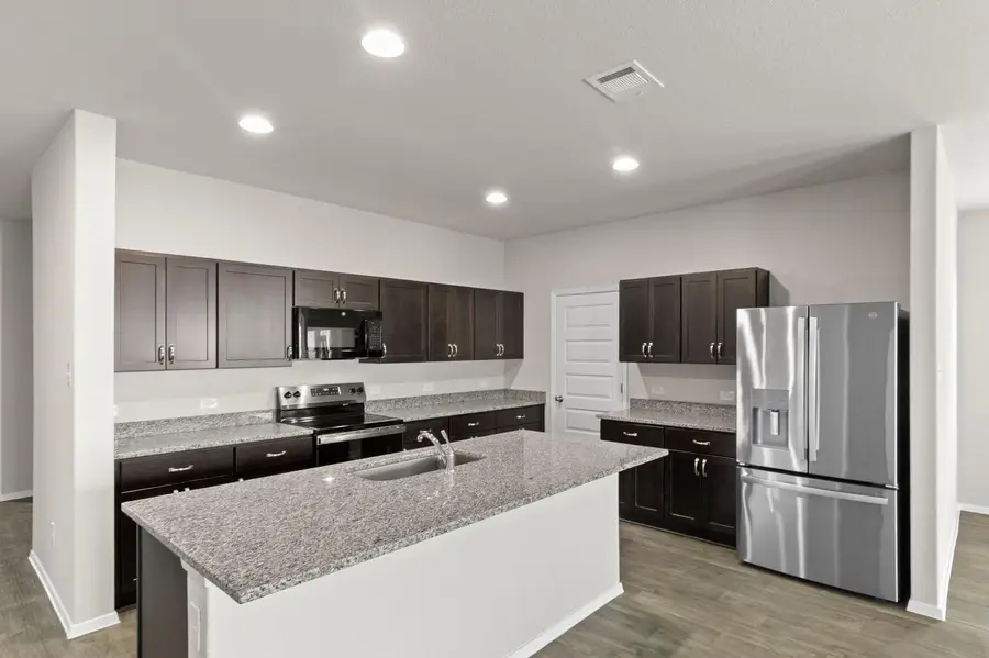 2428 Ambling Trl, Georgetown, TX 78628 - Image #2