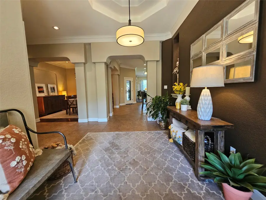 107 W Majestic Oak Ln, Georgetown, TX 78633 - Image #3