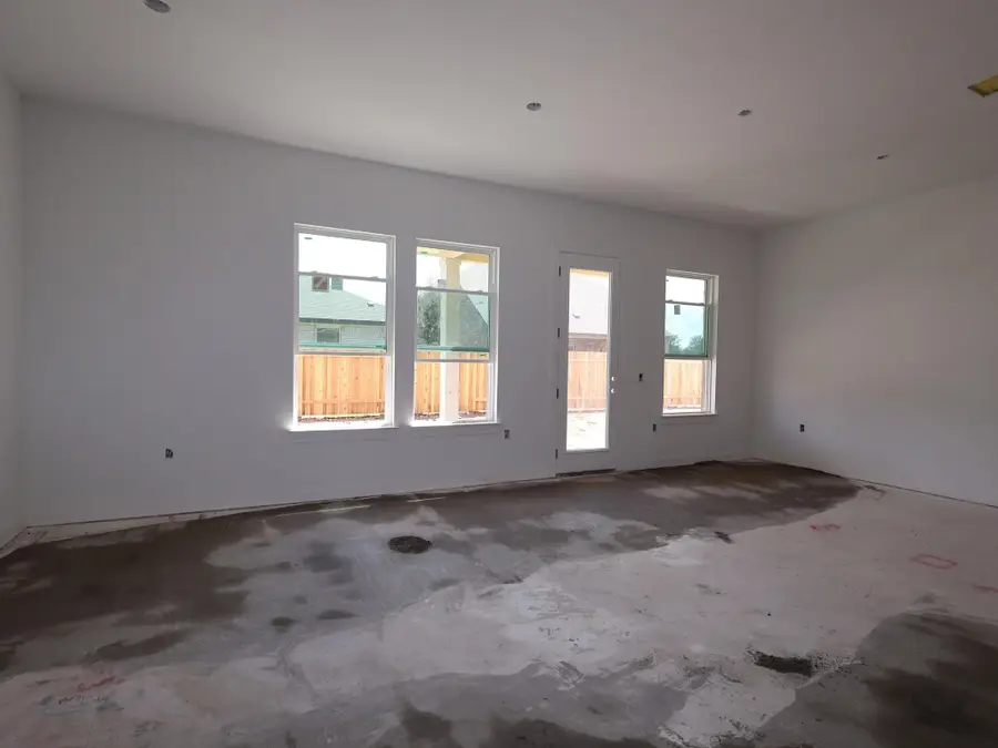 124 Leland Ave, Buda, TX 78610 - #3
