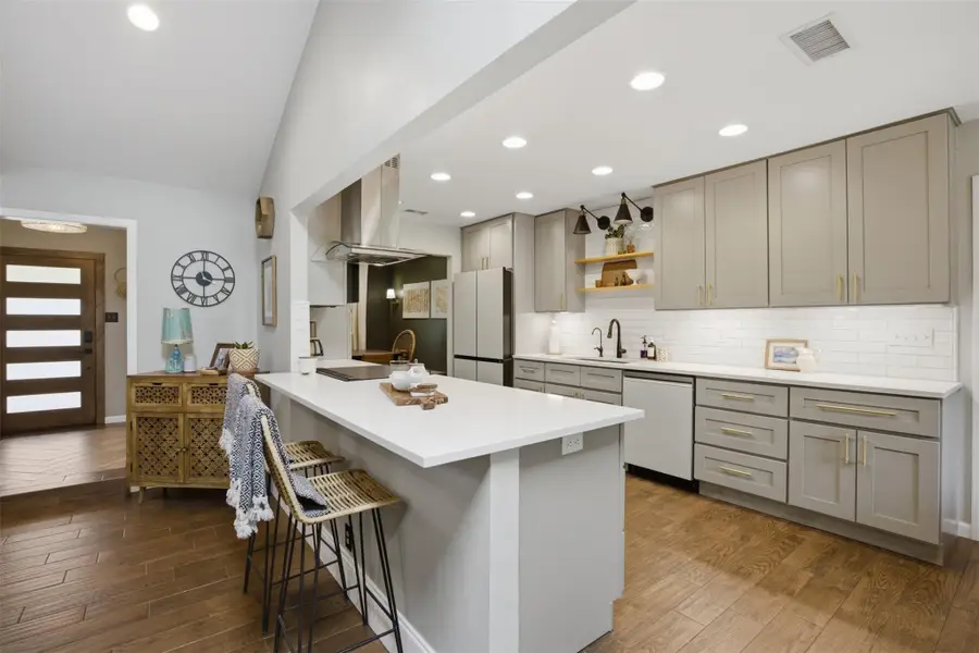 4301 Verde Vis, Georgetown, TX 78628 - #3