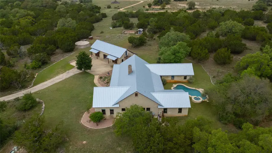 424 Hidden Creek Dr, Dripping Springs, TX 78620 - #2