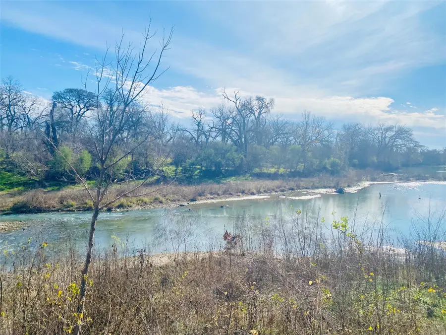 0000 Hampton Dr S, Seguin, TX 78155 - #2