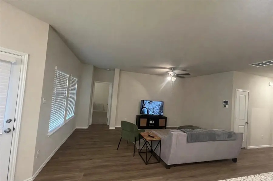 148 Pivot Dr, Taylor, TX 76574 - #3