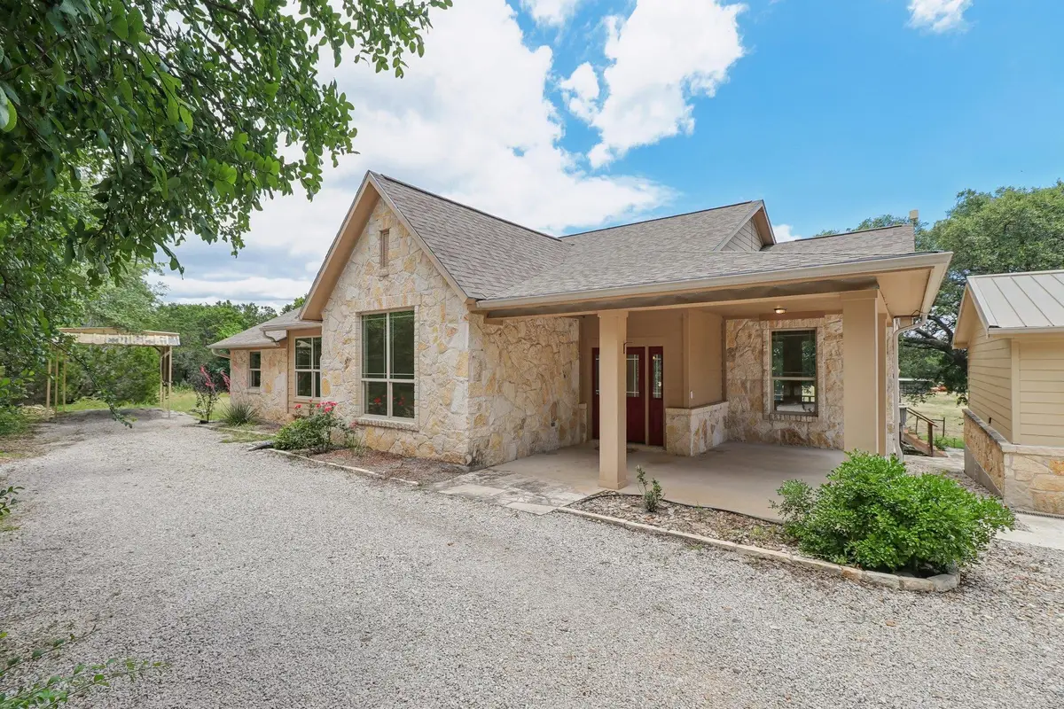 225 Shady Oaks Trl, Liberty Hill, TX 78642 - #1