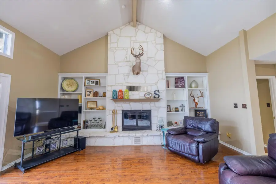 1460 E State Highway 87, Nixon, TX 78140 - Image #3