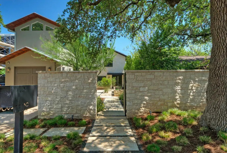 2309 S 4th St, Austin, TX 78704 - Image #2