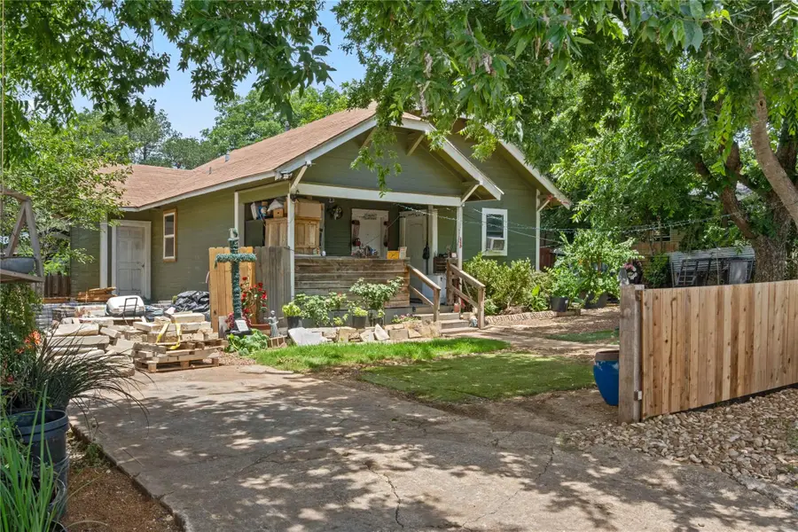 905 W 10th St, Georgetown, TX 78626 - #2