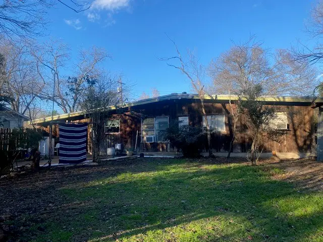 905 Neans Dr, Austin, TX 78758 - Image #2