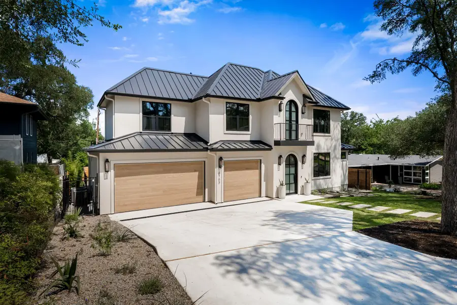 2703 Oak Park Dr, Austin, TX 78704 - #2