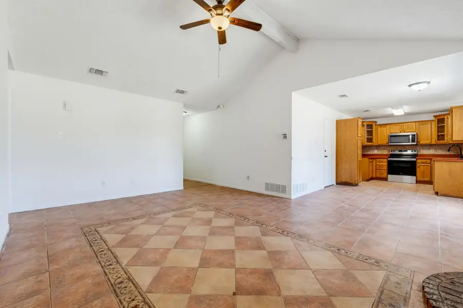 117 E Blancas Dr, Copperas Cove, TX 76522 - #3