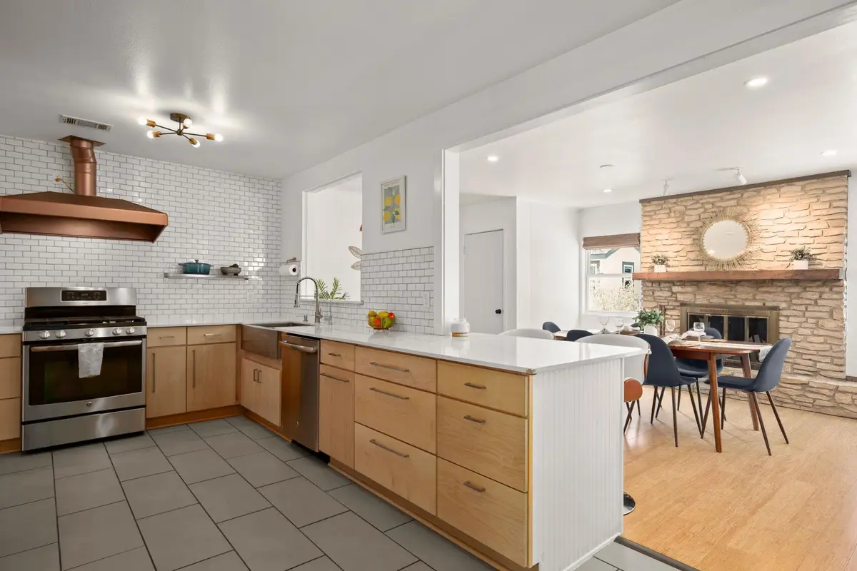 6304 Peggy St, Austin, TX 78723 - #1