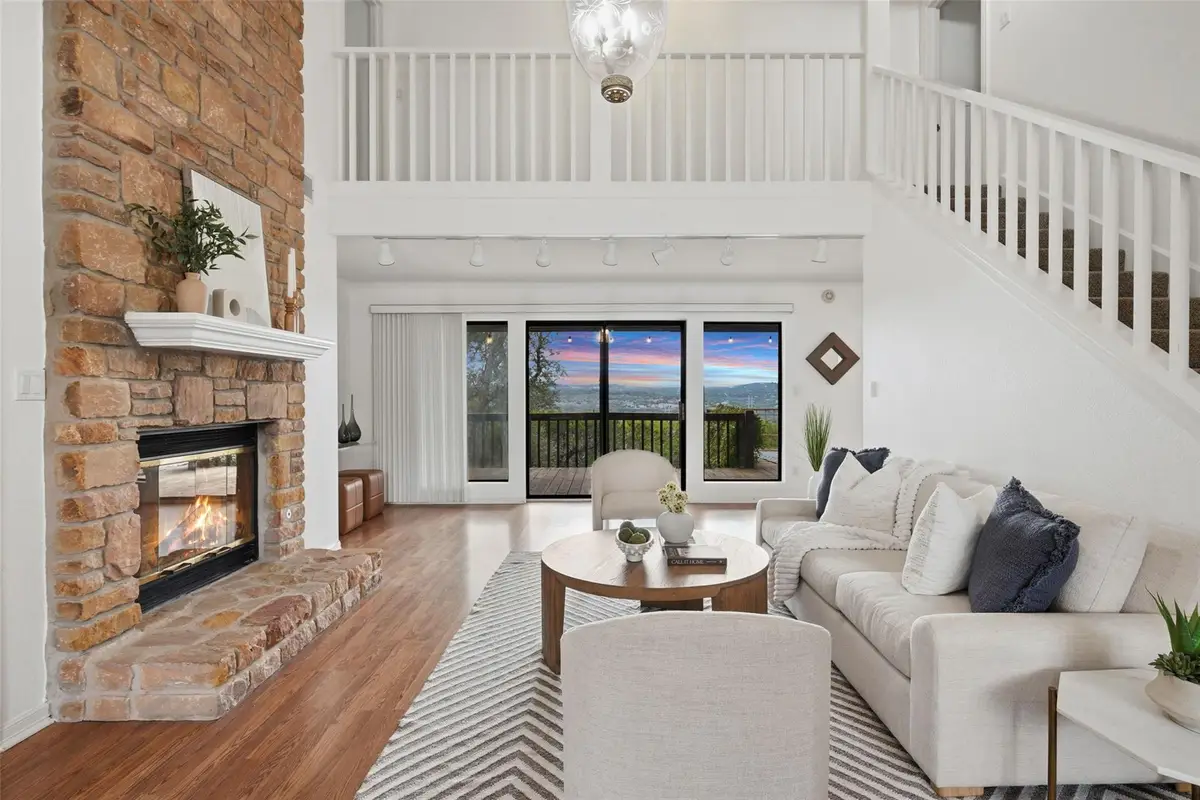 3112 Crosswind Dr, Spicewood, TX 78669 - Image #1