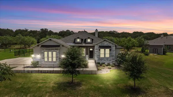 320 Raptor Beak Way, Cedar Creek, TX 78612